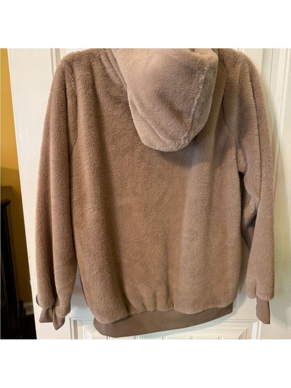 Tan Collegiate Style Hoodie Sweatshirt NWT - Picture 6 of 6